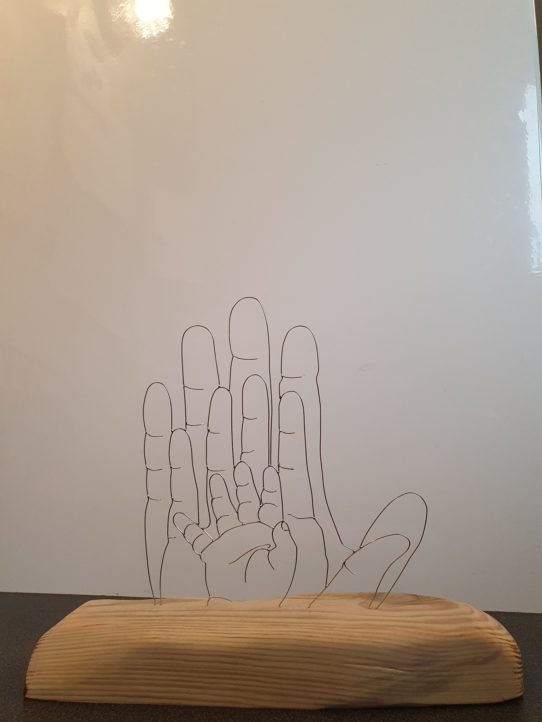 Sculpture Main Fil de Fer