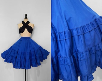 Vintage / Años 50 / Falda larga con volantes y enagua / Azul oscuro / Pin-up