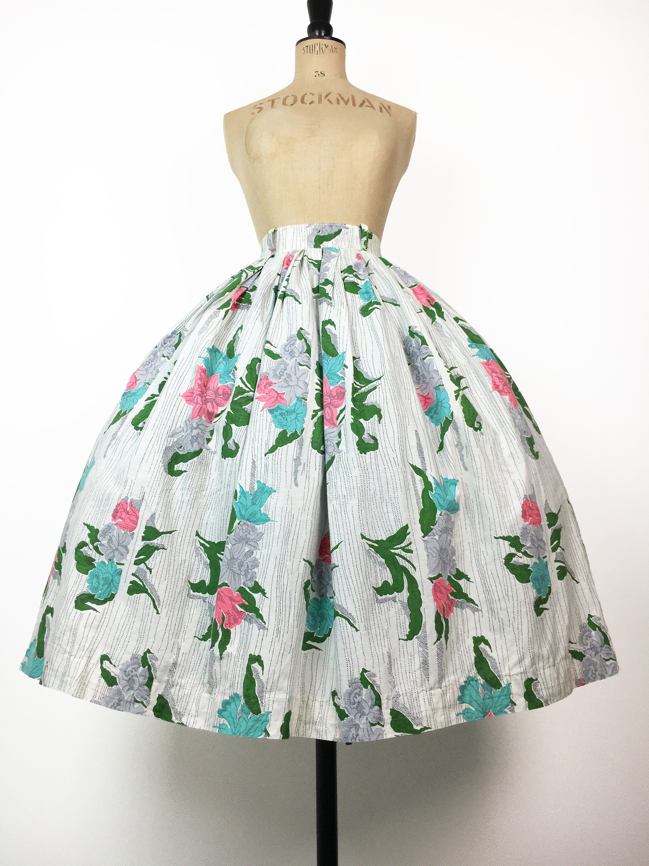 Vintage full circle skirt applique telephone S