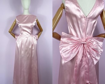 Vestido vintage de los años 80 / Vestido de cóctel de satén rosa con lazo estilo años 50 / Talla S M