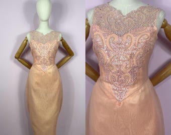 Vestido vintage de los años 80 / Vestido de cóctel de gasa rosa con cuentas y escote festoneado / Talla pequeña