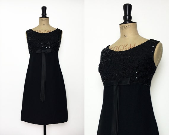 Vintage / 1960s 60s / Babydoll Dress / 60s Mini Dr