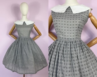 Vestido vintage de los años 50 / Vestido de cuadros vichy con falda amplia y cuello chal, estilo rockabilly / Tallas S a M