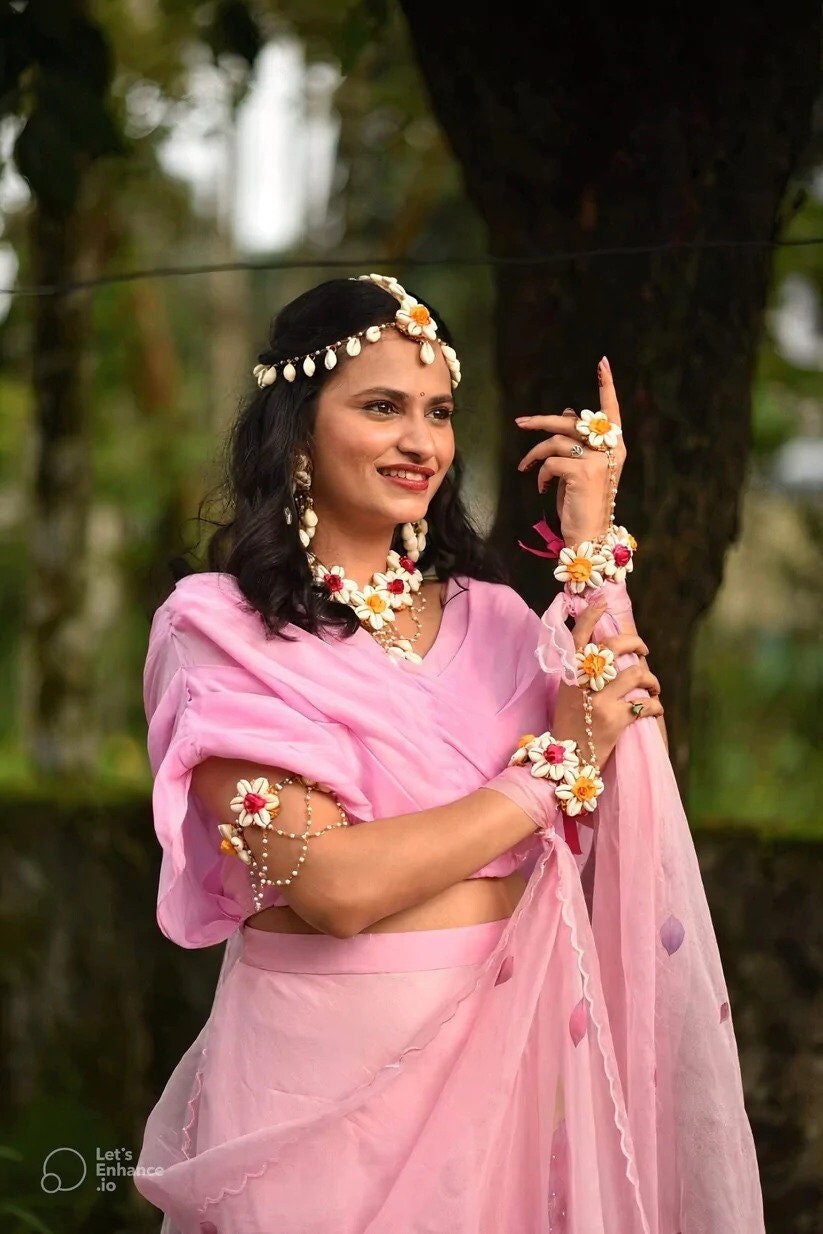 Flower jewellery for mayon deals