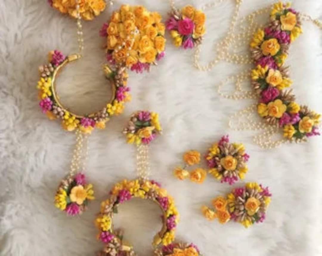 Multi Color Bridal Floral Jewellery Set for Haldi Mehandi