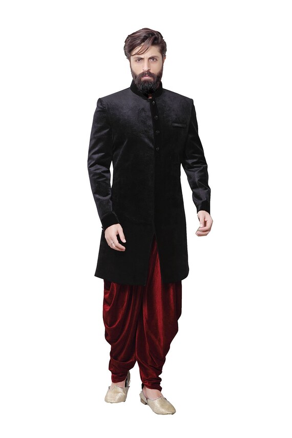 Velvet sherwani for outlet wedding