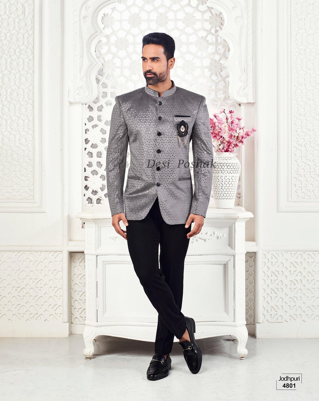 jodhpuri suit for men with shawl