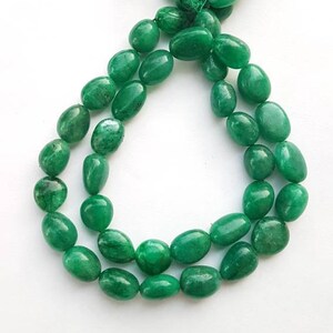 AAA+++1 strand dyed Natural emerald berial smooth plain nuggets/green berial plane nuggets/emerald berial gemstone/16&quot;long