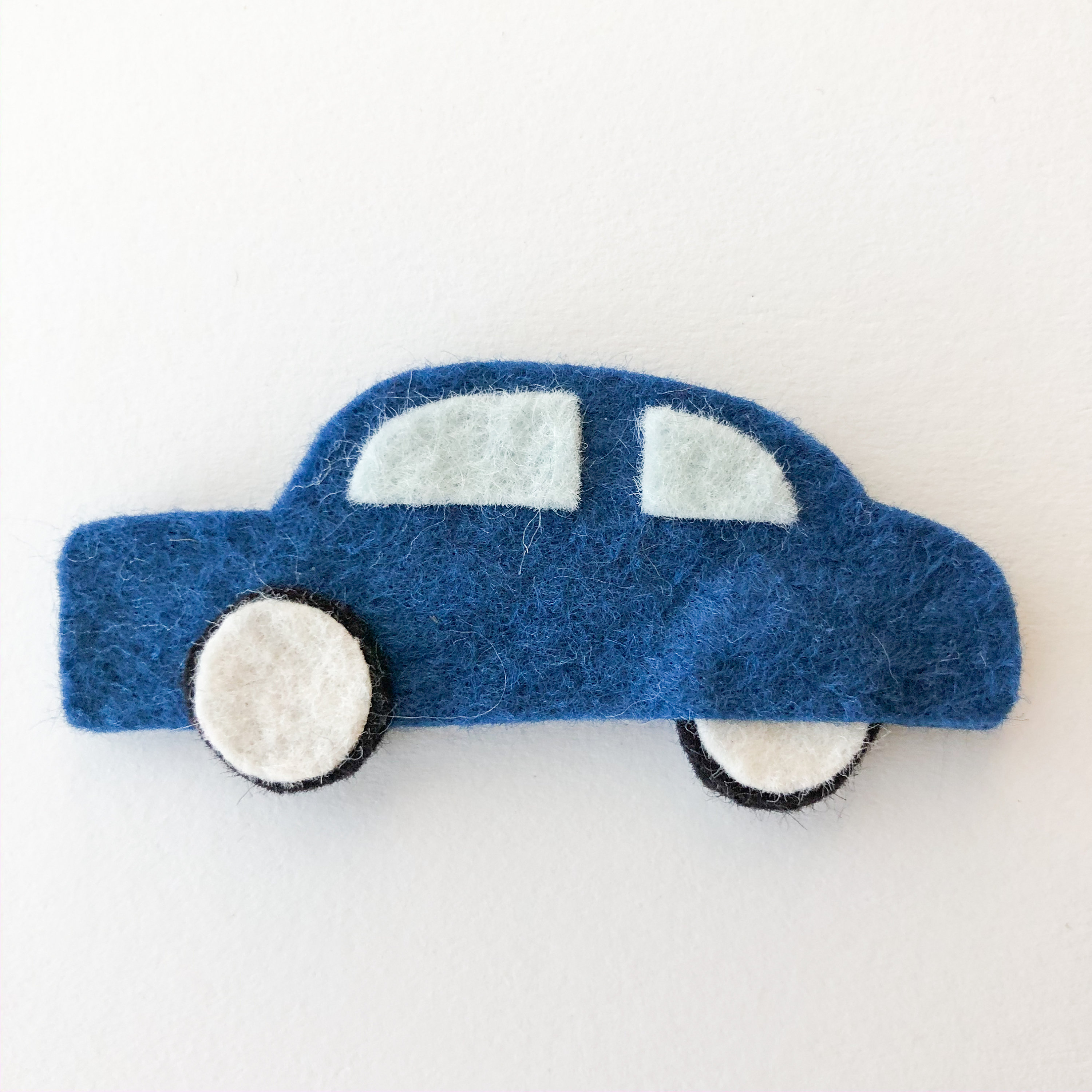 縫わずに作れる車のフィギュア、フェルト製の車、車のおもちゃ - Etsy 日本