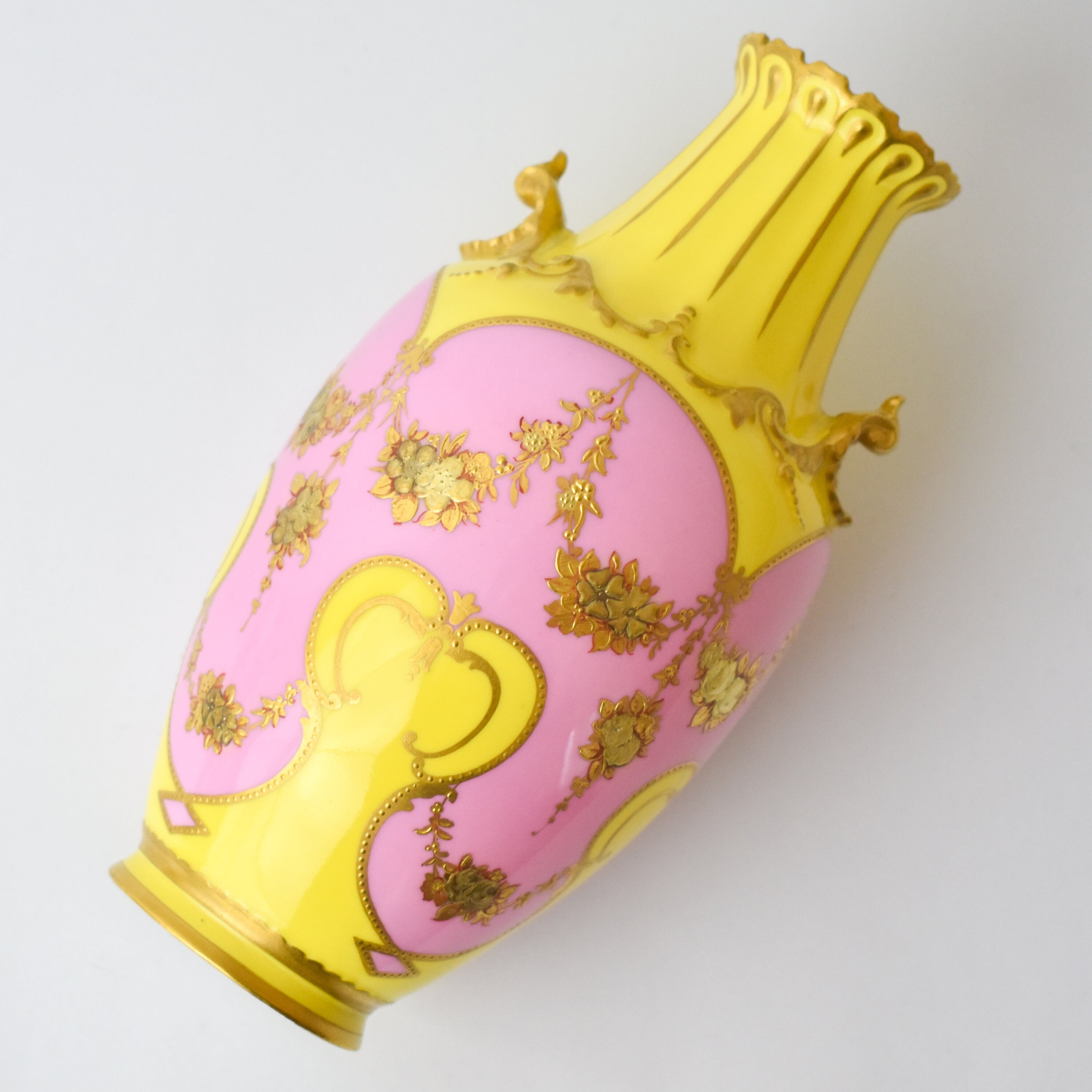 希少品★ ロイヤルクラウンダービー　ロイヤルアントワネット　花瓶　アンティーク ロイヤルアントワネット クリーマー (225-425ml) – ロイヤル