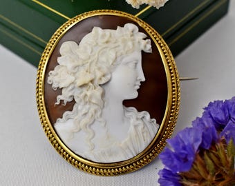 Rare Museum Quality Fine Victorian 18ct Gold Cameo of Goddess Flora, c 1860
