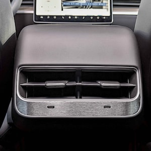 Model Y & Model 3 USB Hub Wrap