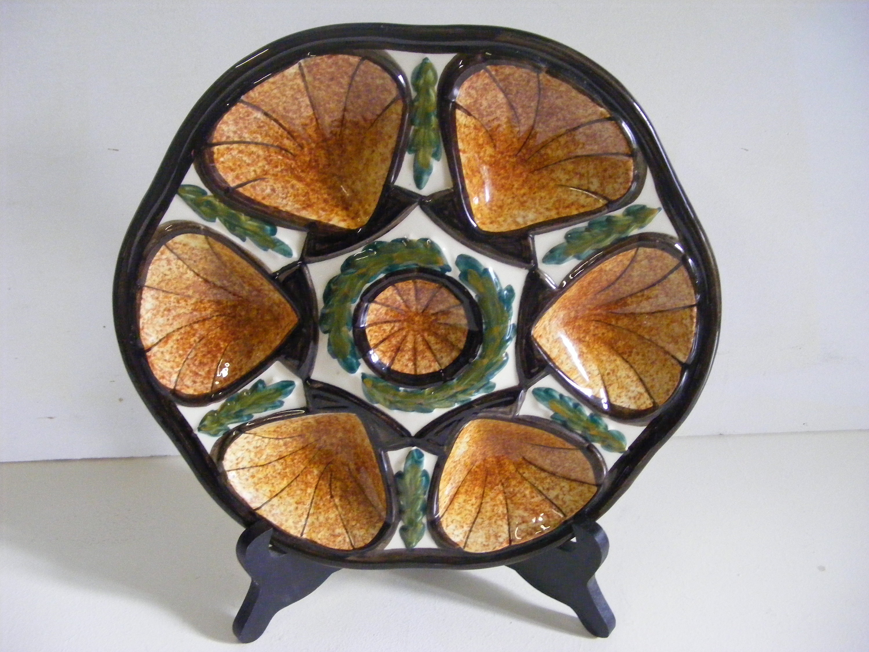 Assiette d'huîtres Vintage Français, Saint-Jean-De-Bretagne, Brun Doré, Vert, Crème, Plateau Assorti