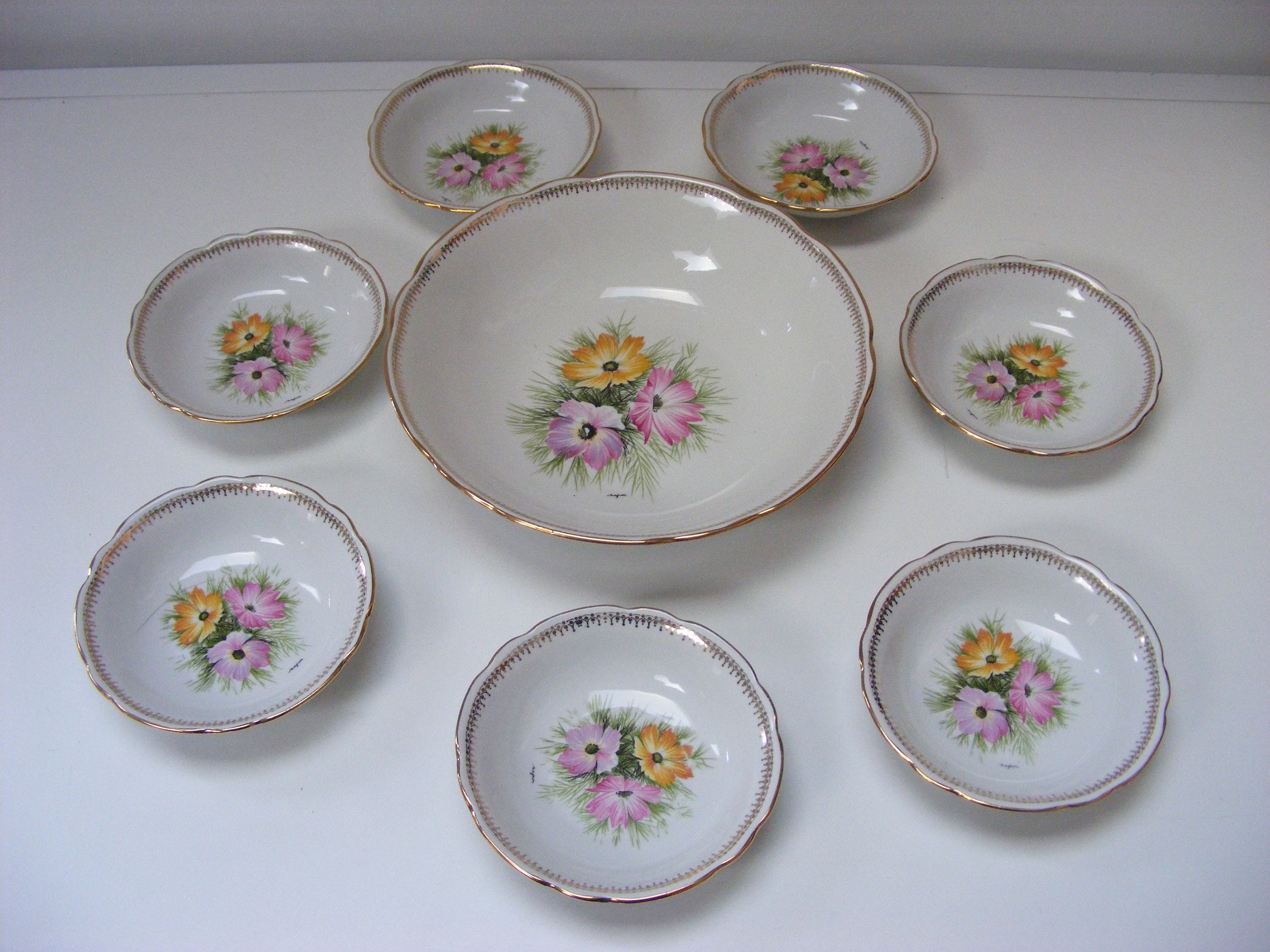 Français Vintage, Dessert Set, Seven Bowls, One Large Serving Dish, Daisy Design, Cp Porcelaine, Fra