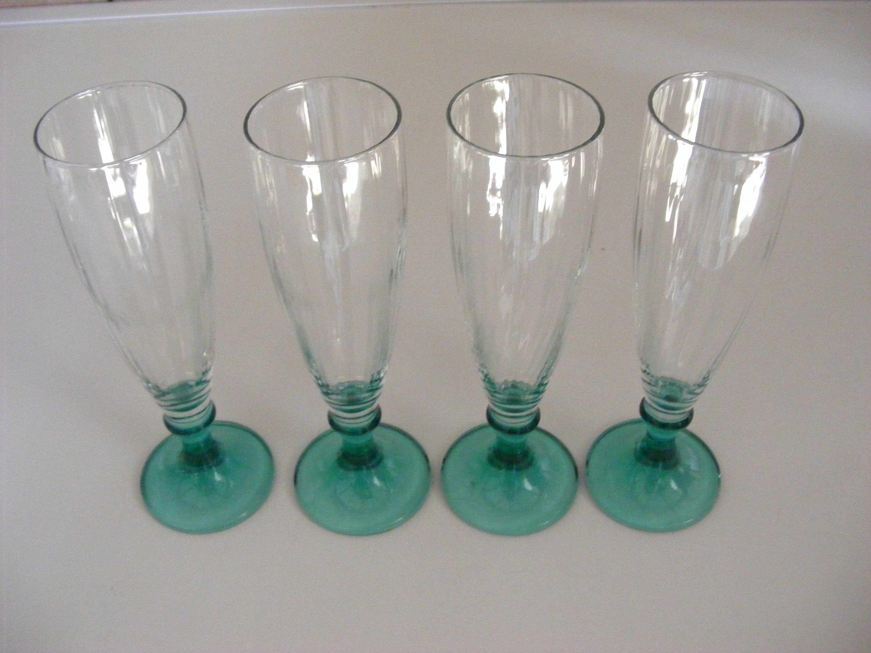 Champagne /Flûtes à Vin Mousseux, Millésime Italien, Tiges Aqua Bleues/Vertes, Bols Cannelés, Ensemb