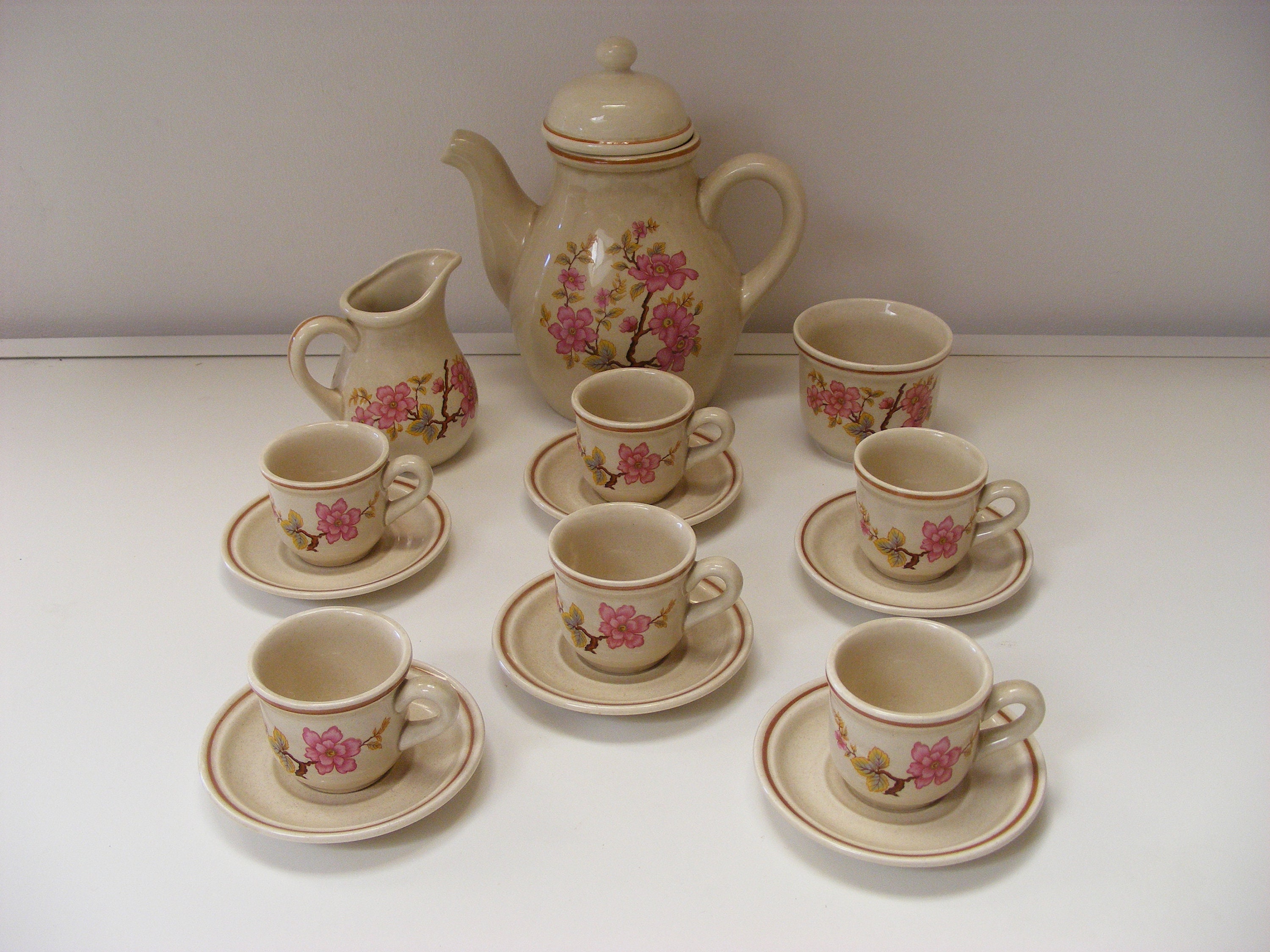 Français Vintage, Gien, Coffee Set, 9 Pièces, Cherry Blossom Design, Années 1970