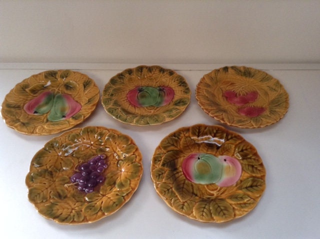 Sarreguemines Digoin Dessert/Side Plates, Fruit Design, Set Of Five, Années 1950, Majolica