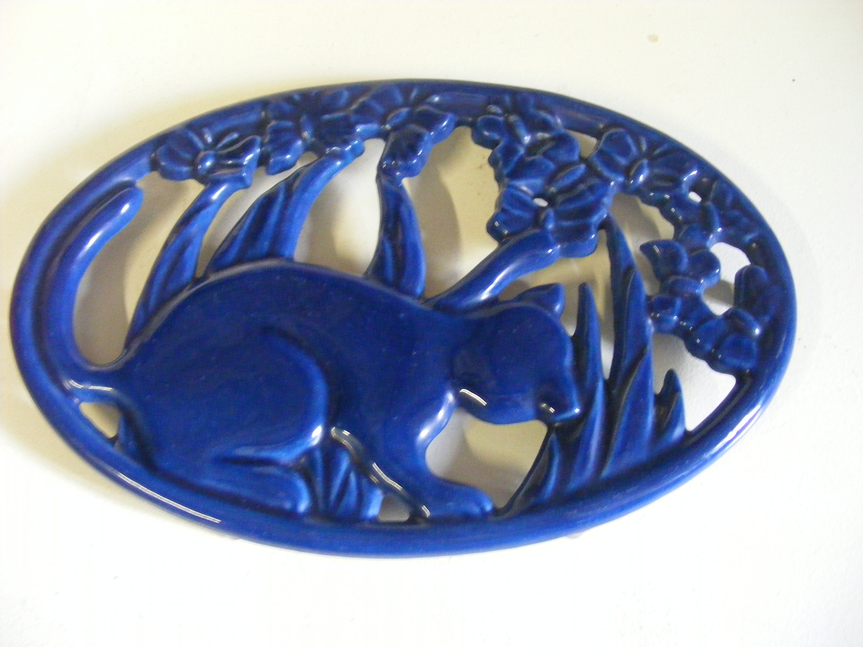 Trivet, Fonte Bleue, Invicta, Design Chat/Papillons, Fabuleux, Français Vintage