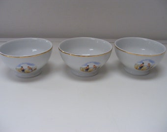 Apilco Cafe au Lait Bowls, Set of Three, Farm Worker Illustration, 1920&#39;s, Stunning