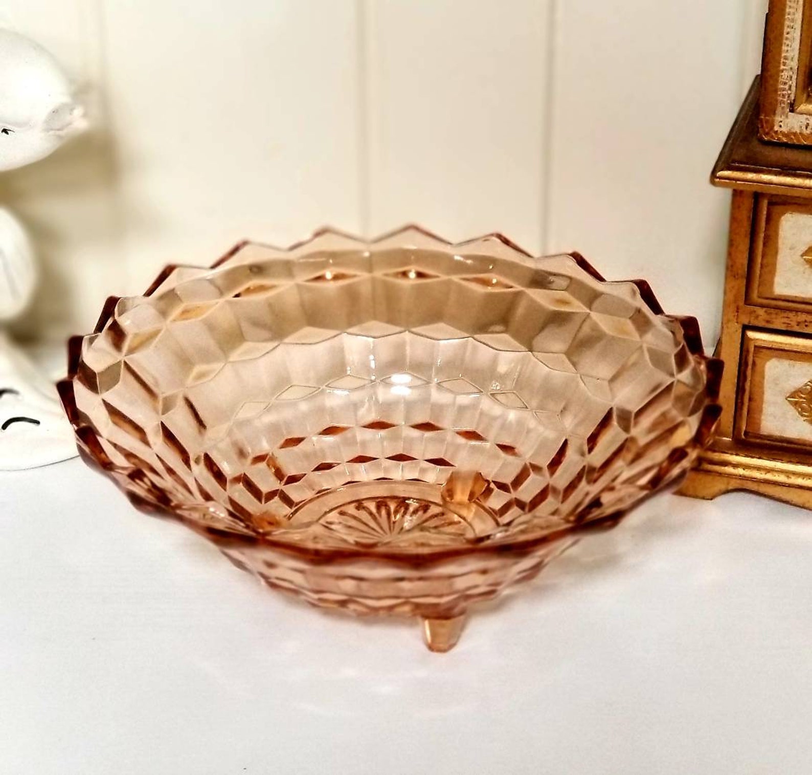 Vintage pink glass Bowl. Glass cube diamond pattern Etsy