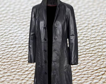 Men's Handmade Black Lambskin Leather Trench Coat: Long Winter Overcoat