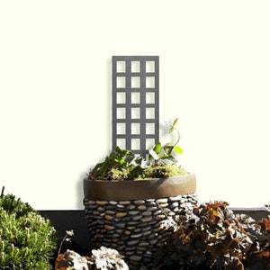 Classic Small Planter/Pot Trellis