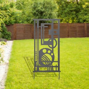 Art Deco Garden trellis