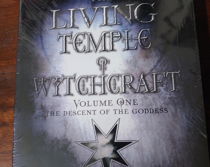 The Living Temple Witchcraft Volume One   NEW
