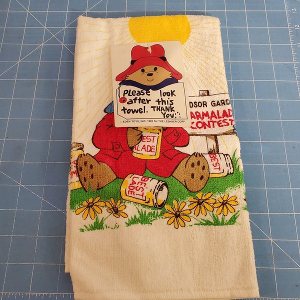 Leshner Corp New Old Stock Teddy Bear Hand Towel