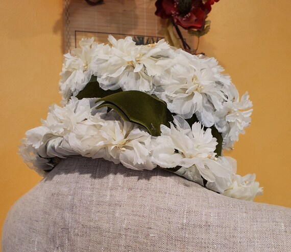 1960s White Floral Hat - image 3