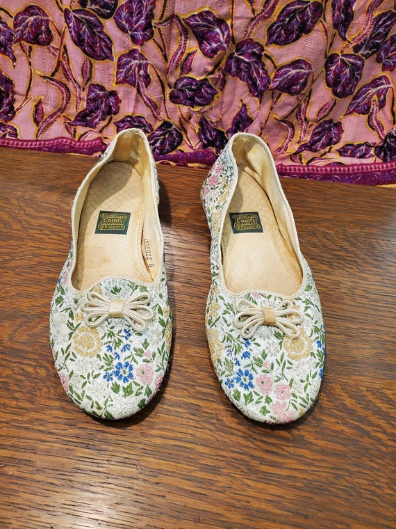 Floral Daniel Green Comfy Slippers