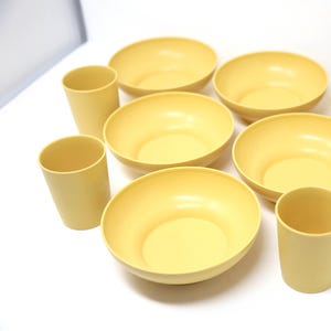 Vintage Harvest Gold Cereal Bowls and Breakfast Cups by Tupperware - Set of 10