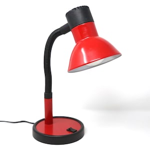 1980&#39;s Red Gooseneck Desk Lamp by Vrieland Design