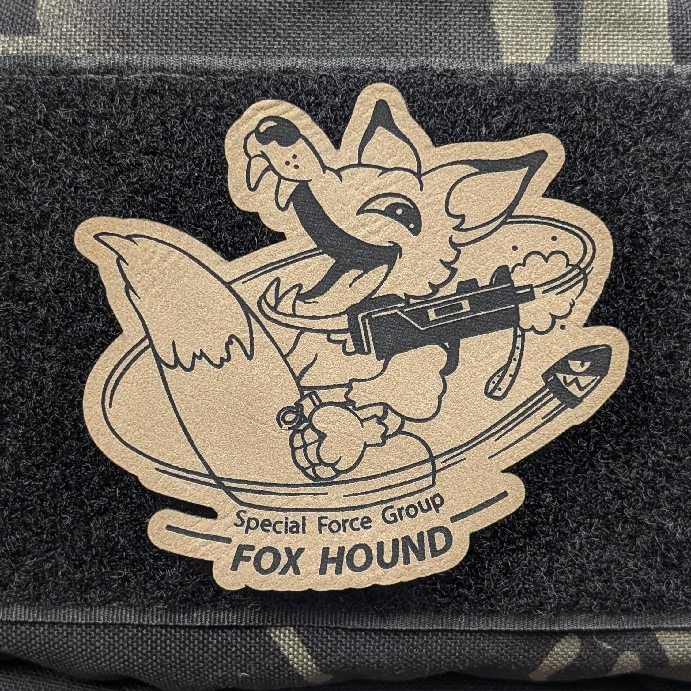 4 PATCHS METAL GEAR SOLIDE - FOX HOUND / SPECIAL FORCE