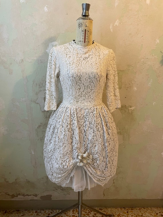 abito da sposa in pizzo bianco anni 50 interamente