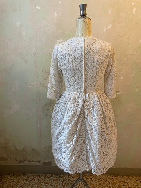 Sposa Lunghezza Abito Abito da sposa corto dalla spalla A-Line Abito da sposa a