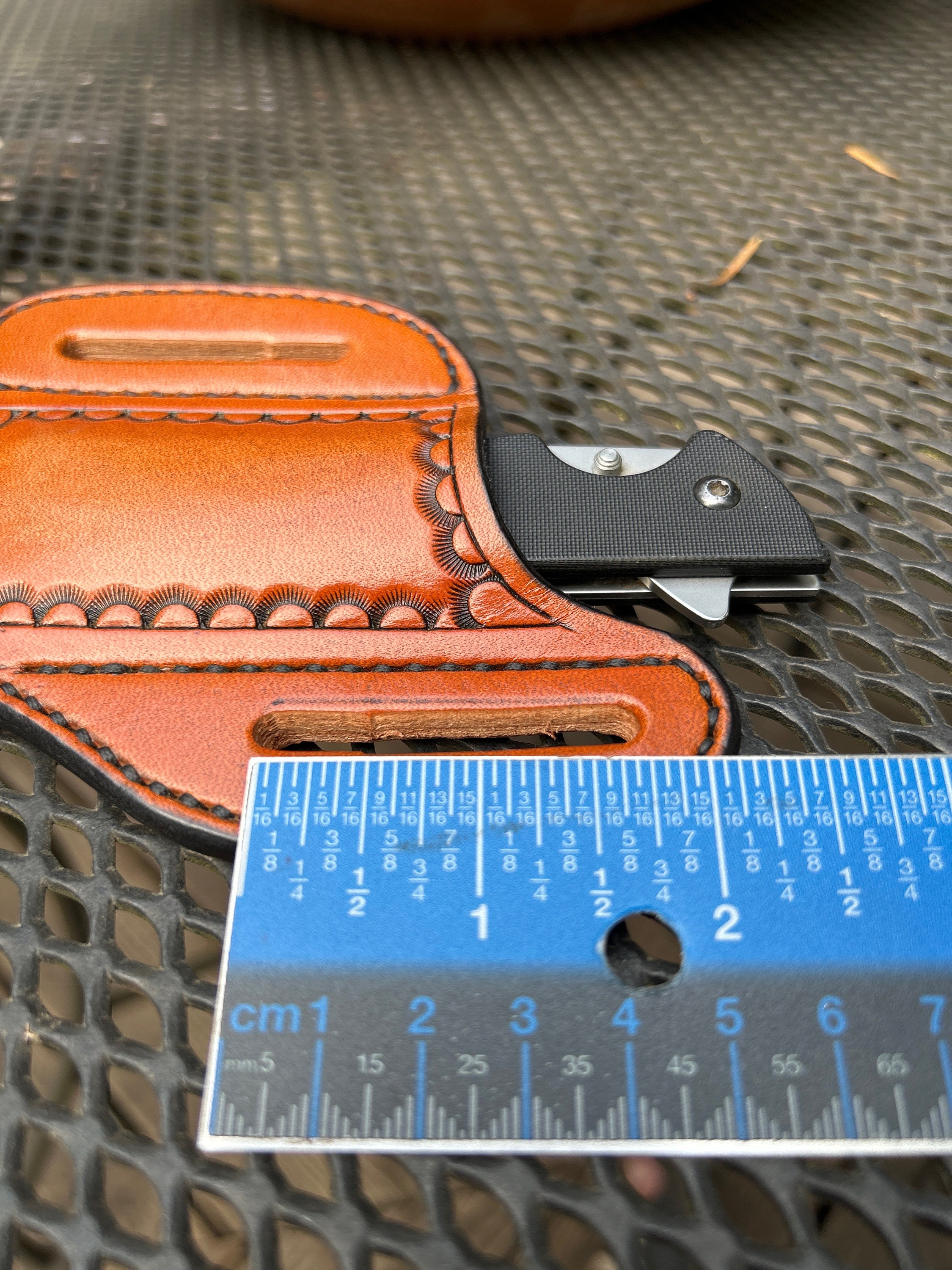 Right Handed, Hand Tooled Leather Knife Sheath - Etsy display picture 1
