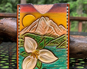 Hand Tooled Leather Card Wallet with Mountain and Trillium