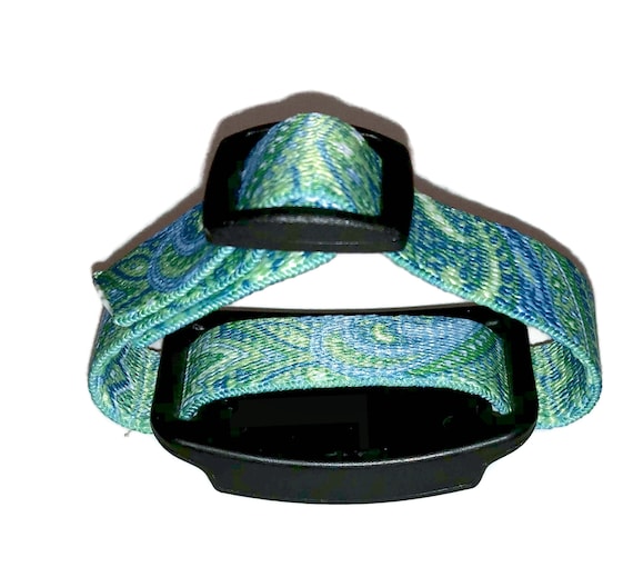 VNS (Vagus Nerve Stimulator) Wrist Band Light Green/Blue Paisley