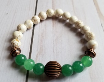 Women's Bracelet, Howlite, Aventurine, Beaded Bracelet, Gemstone Bracelet, Crystal Bracelet, Healing Jewelry, Women's Gift