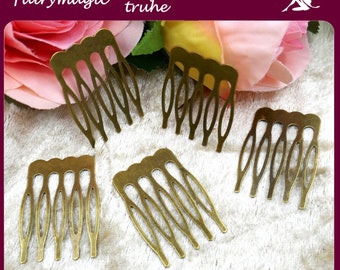 10 / 30 or 50 fine hair combs 5-pointed bronze 39 x 26 mm