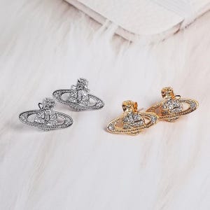 Saturn Ohrstecker Ohrringe CZ Planet personalisierte Geschenk für sie