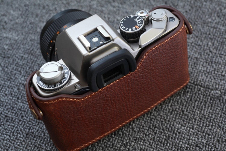 Brown Handmade Genuine Leather Half Case for Contax S2 Camera Cowhide Bag Cover Brown Handmade Genuine Leather Half Case for Contax S2 Camera Cowhide Bag Cover