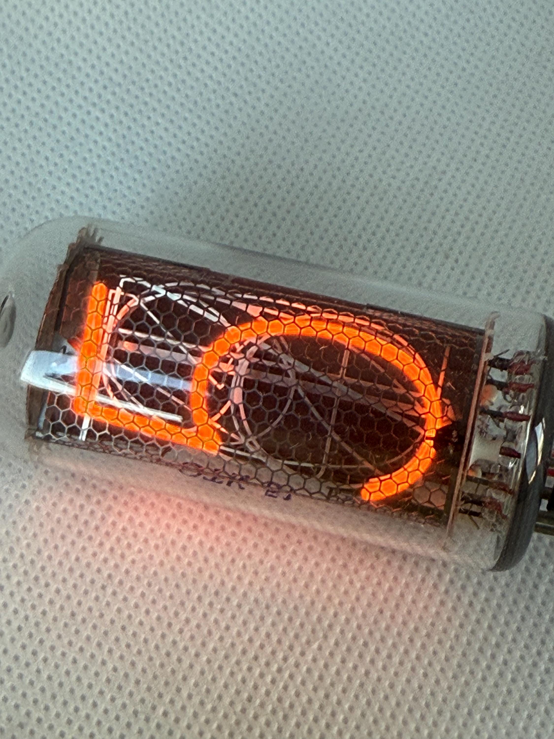 1x 新品 希少 IN-18/Z5660M/IN-18/Z568M ニキシー管 100%テスト済み