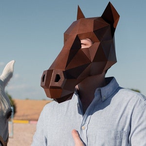 Masque de cheval en papier | Modèles imprimables, masque 3D, géométrique, polygonal, fait maison, motif téléchargeable, costume DIY, PDF