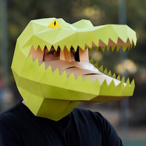 Máscara de crocodilo/jacaré de papel | Moldes para impressão, Máscara 3D, Geométrica, Poligonal, Caseira, Molde para download, Fantasia