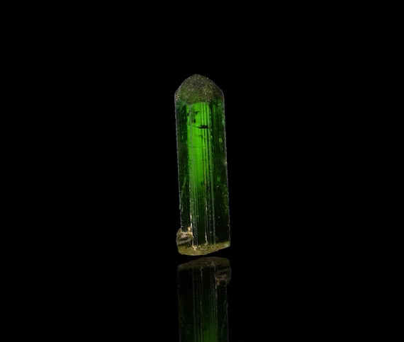 Perfectly Terminated Green Tourmaline From Brazil… - image 1