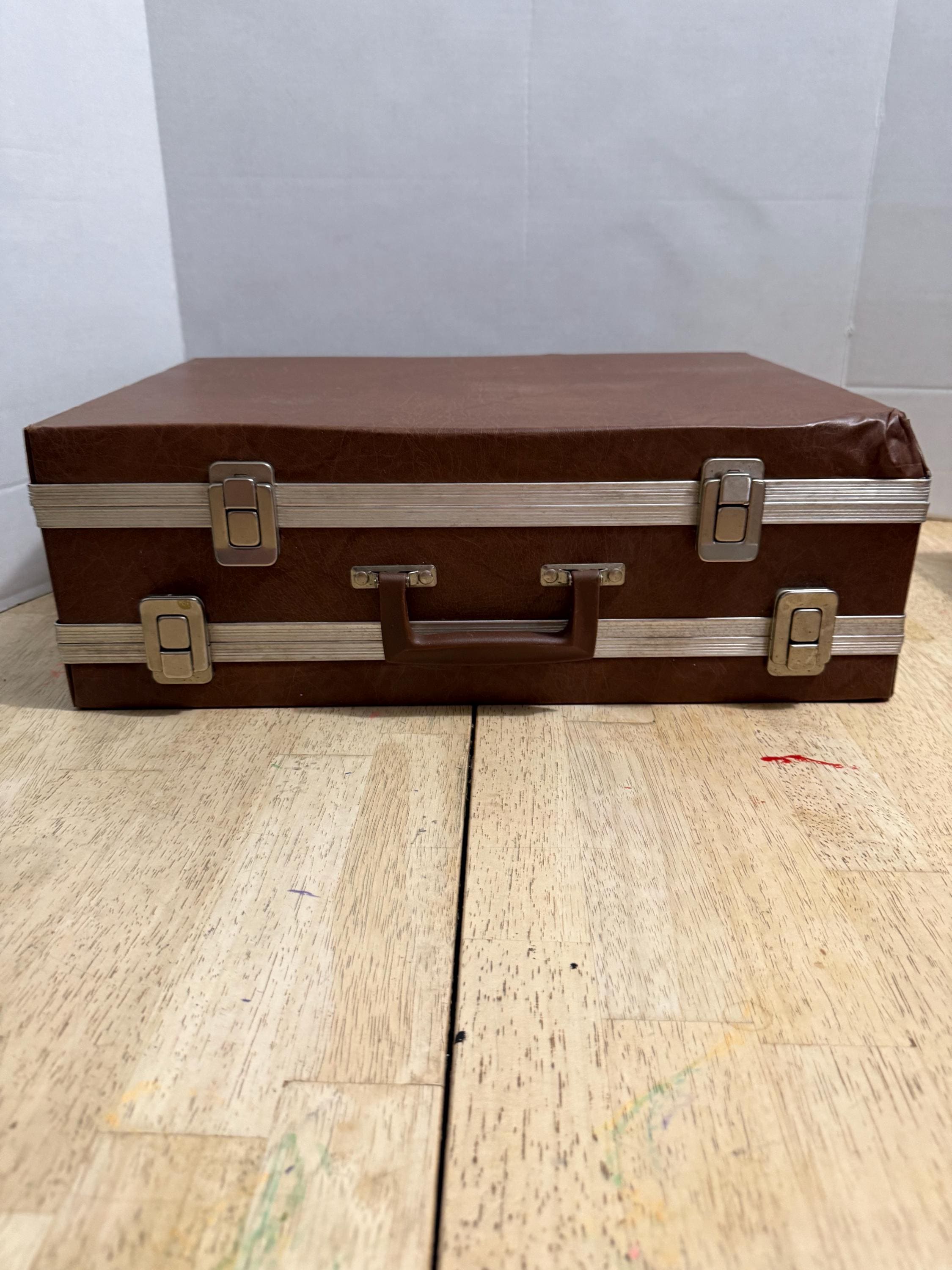 SAVOY Vintage 120 Cassette Tape Case Holder Double Sided Brown