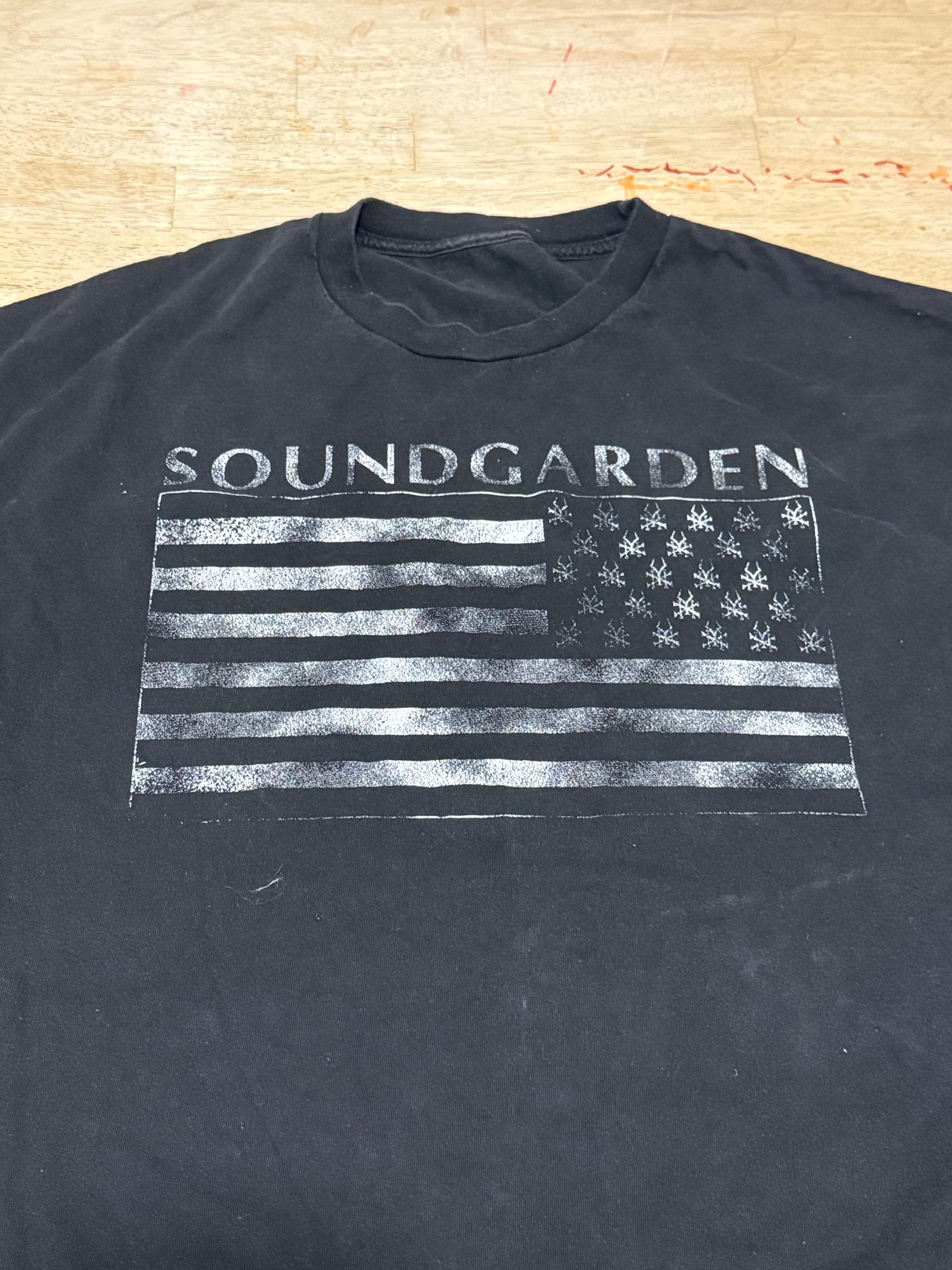 Soundgarden - Flag T Shirt Sz 2XL Band Chris Cornell Grunge