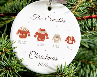 Personalisierte Christbaumkugel, Weihnachtsbaumkugel für Die Familie. Personalisiertes Keramik-Weihnachtsornament.